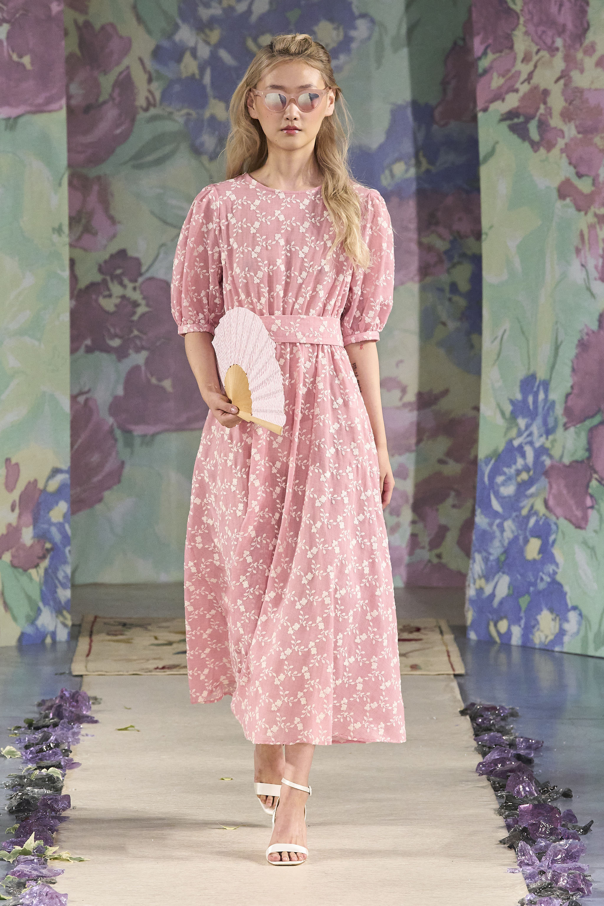 Look du défilé Luisa Beccaria printemps-été 2024.