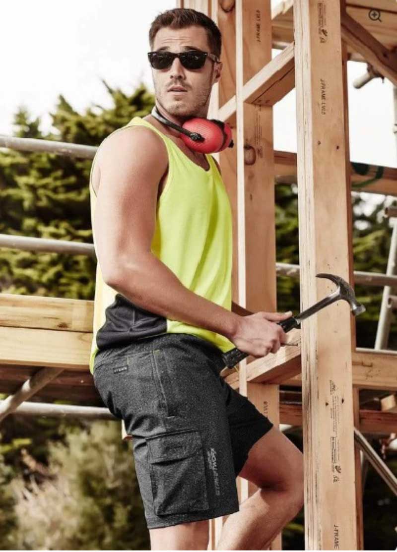 Short cargo pour hommes