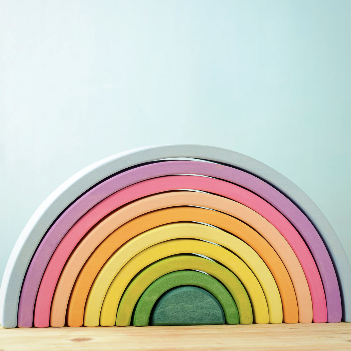 empiler arc-en-ciel en bois