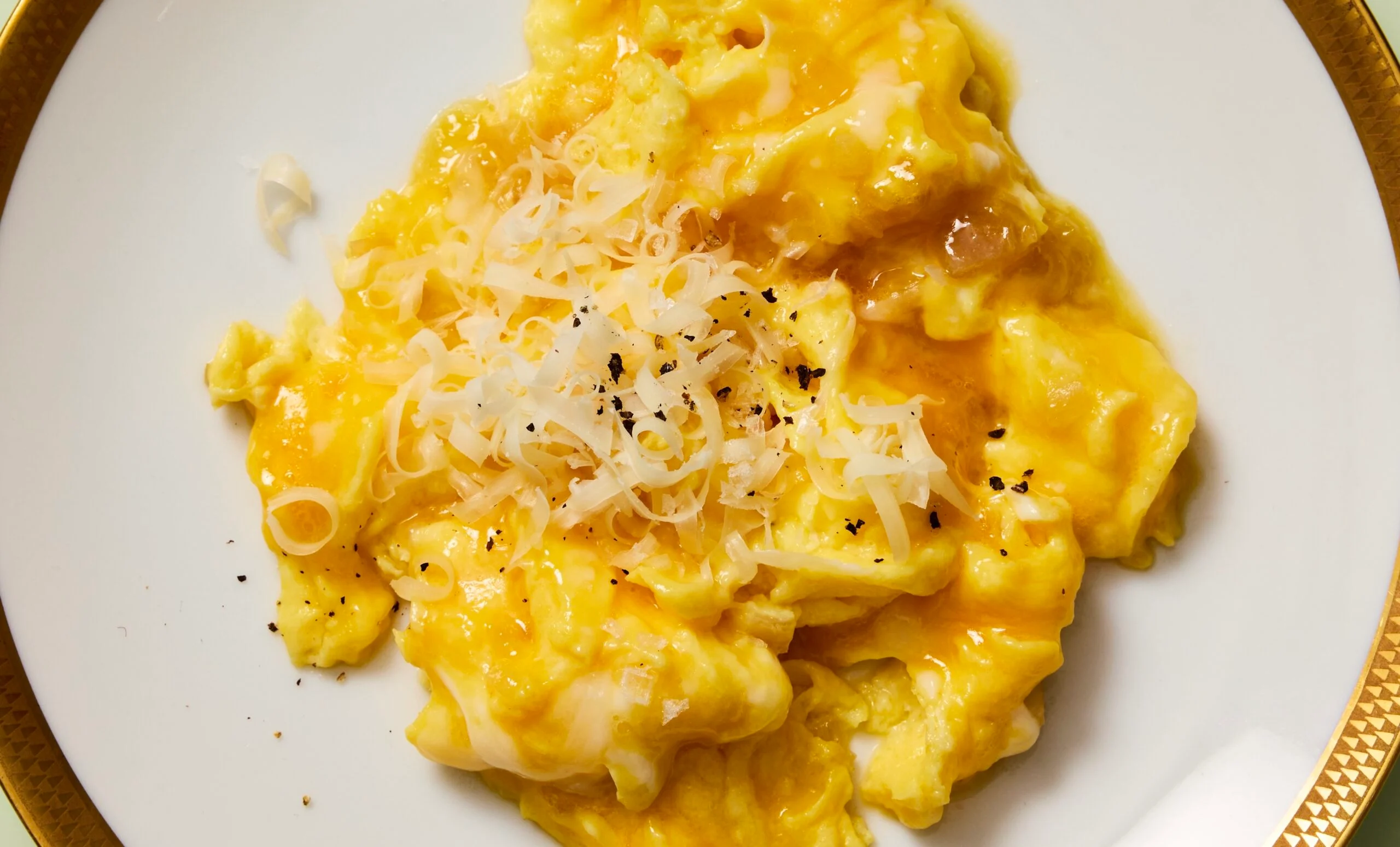 Brouillage Moelleux aux Échalotes & Comté