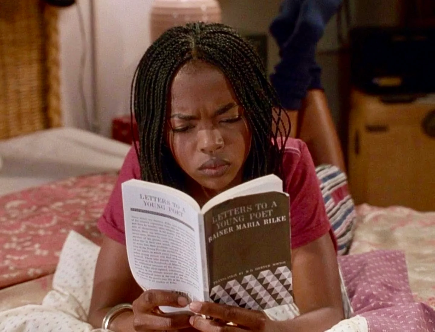 Lauryn Hill Sister Act 2 lisant un livre