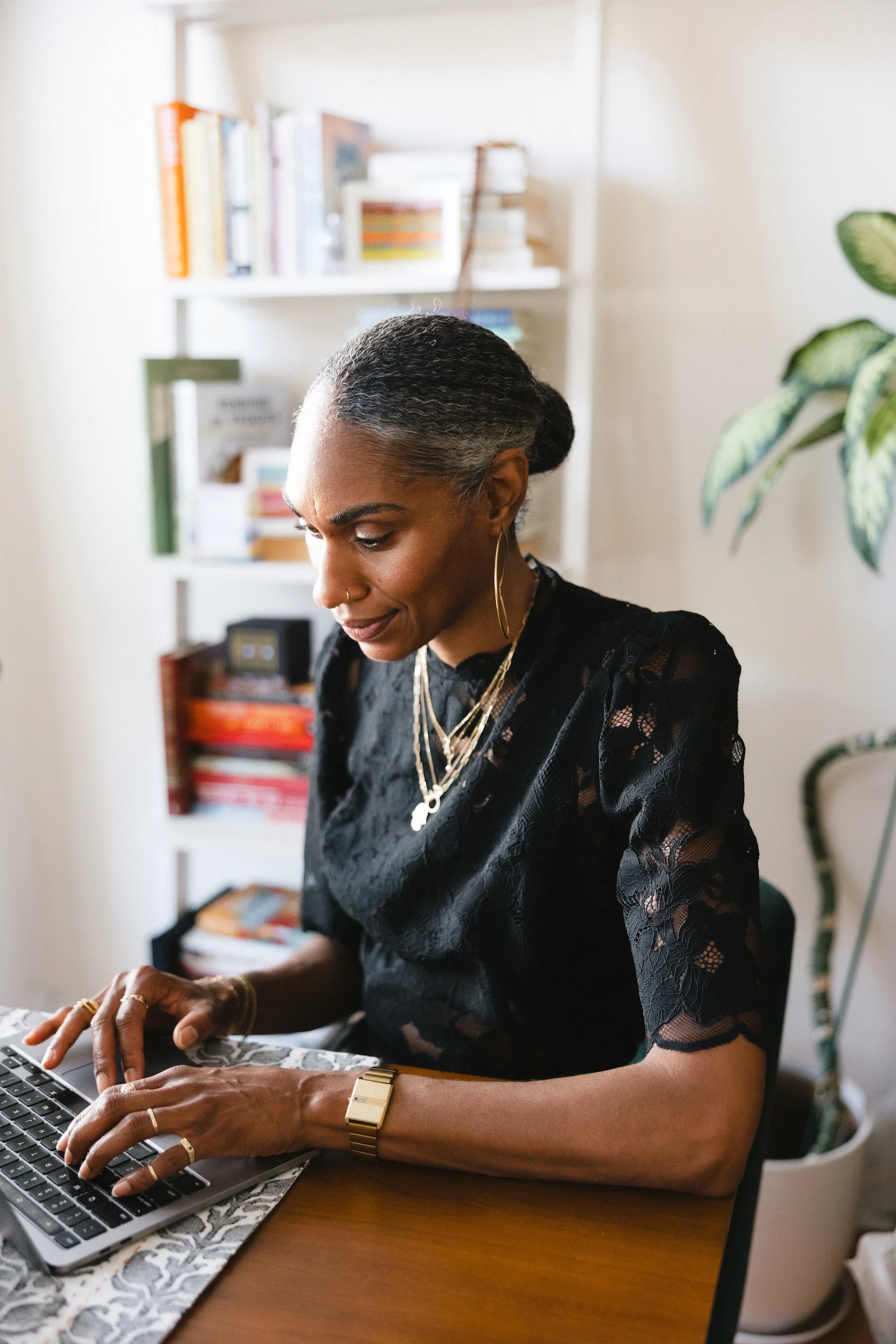 Une semaine de tenues : Ameerah Omar