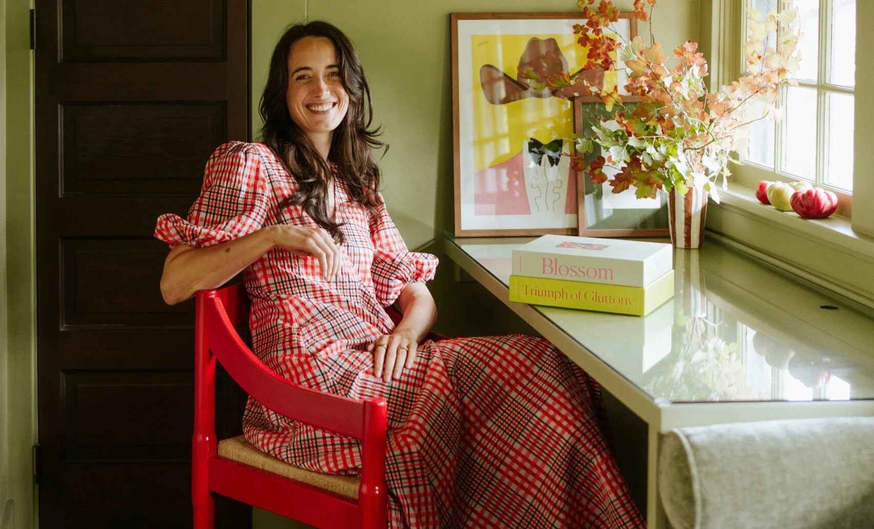 Le relooking du bureau à domicile de Rachel Hochhauser nous a laissé bouche bée