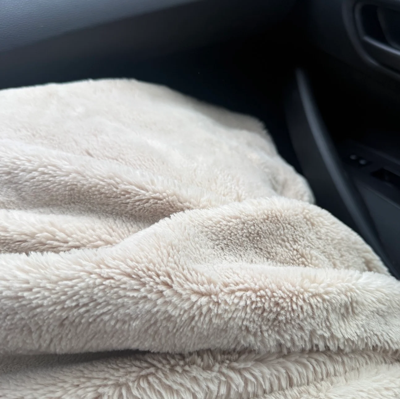 couverture dans la voiture