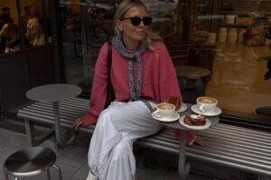 Lidl balaie les sabots style Birkenstock à 11,99 euros : confortables et tendances parmi les femmes chics de Madrid cet automne/hiver