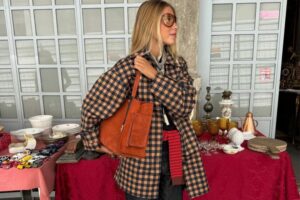 Cinq parkas légères viennent d'arriver chez Parfois, idéales pour donner de la personnalité aux jours de pluie cet automne 2026